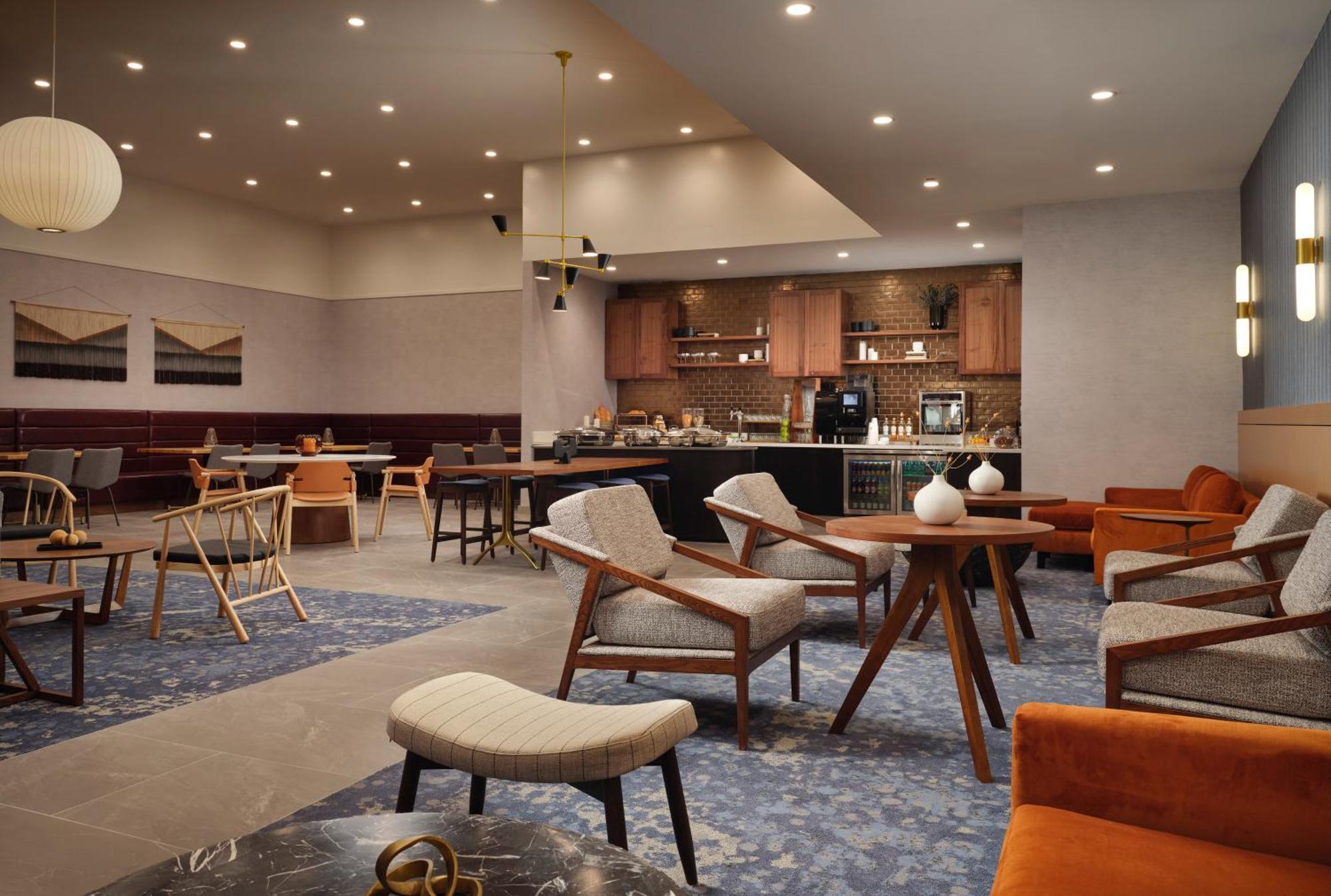 Sheraton Grand Rapids Airport Cascade