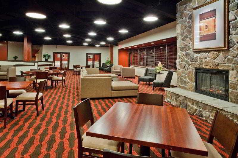 Sheraton Grand Rapids Airport